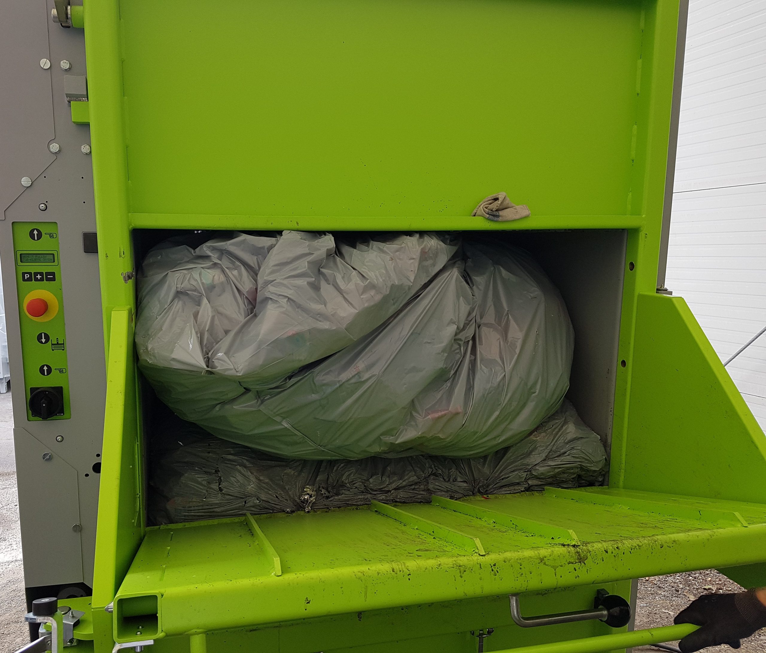 The Dixi 50 S Plastic Bottle Baler